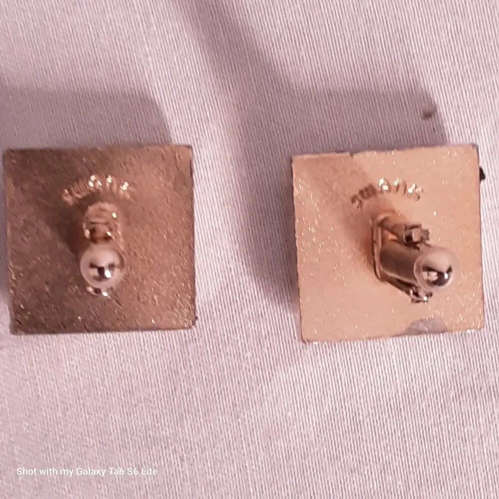 💎Swank Trojans Cuff Links 3D Head On Mother Of Pearl Base In Gold Tone Frame